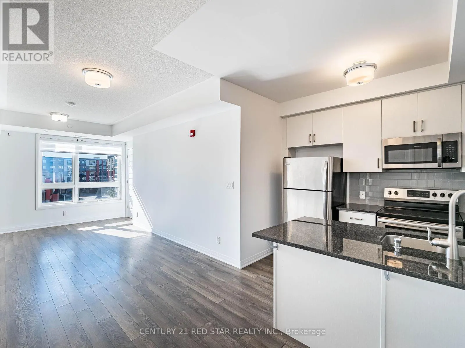 417 - 58 ADAM SELLERS STREET