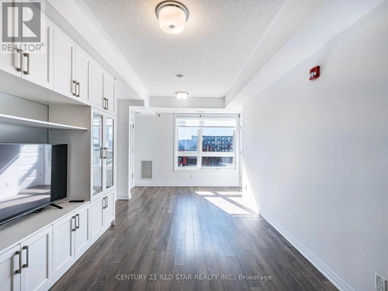 417 - 58 ADAM SELLERS STREET