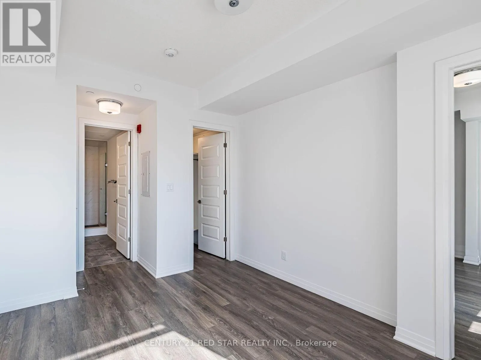 417 - 58 ADAM SELLERS STREET