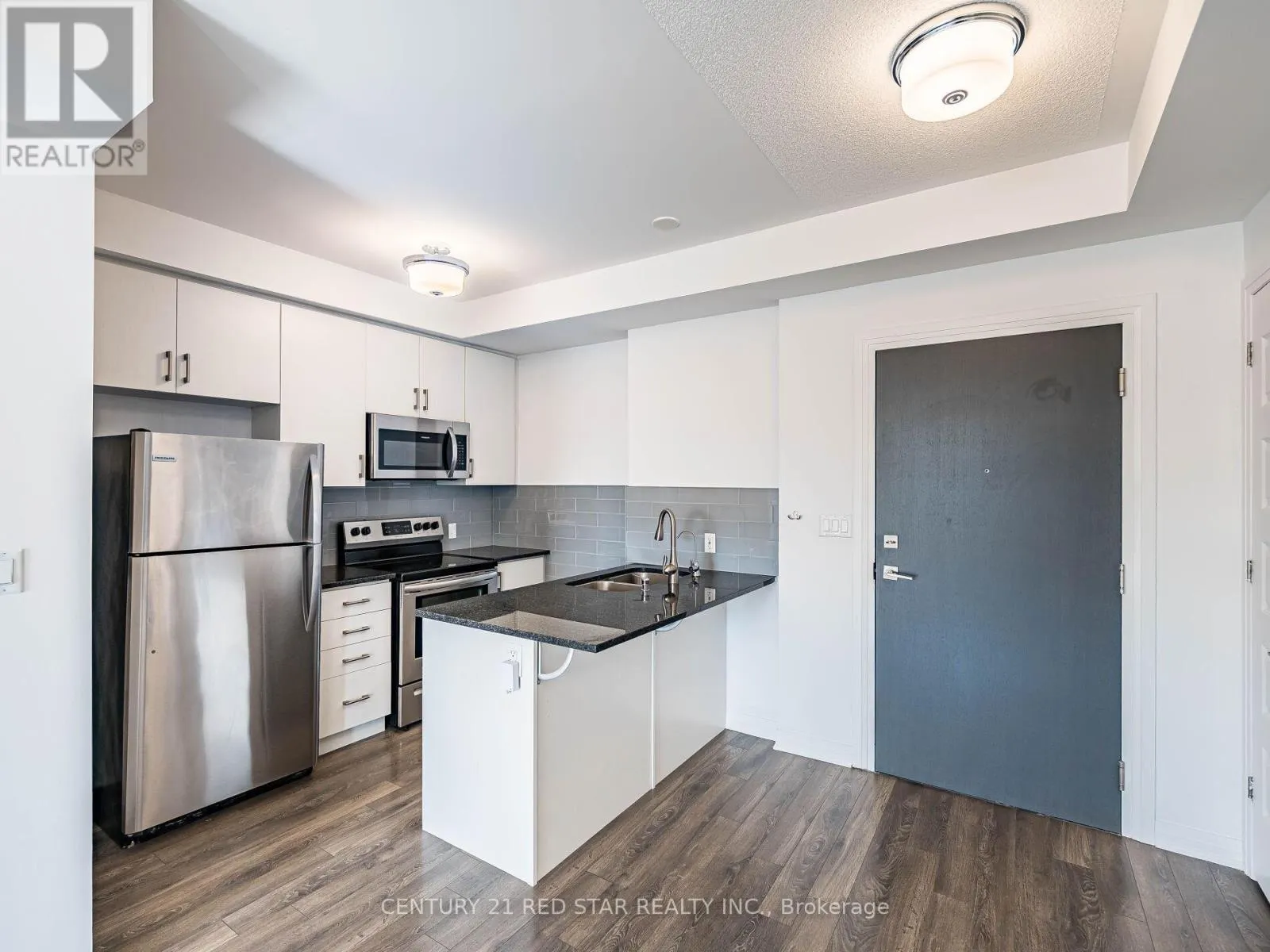 417 - 58 ADAM SELLERS STREET