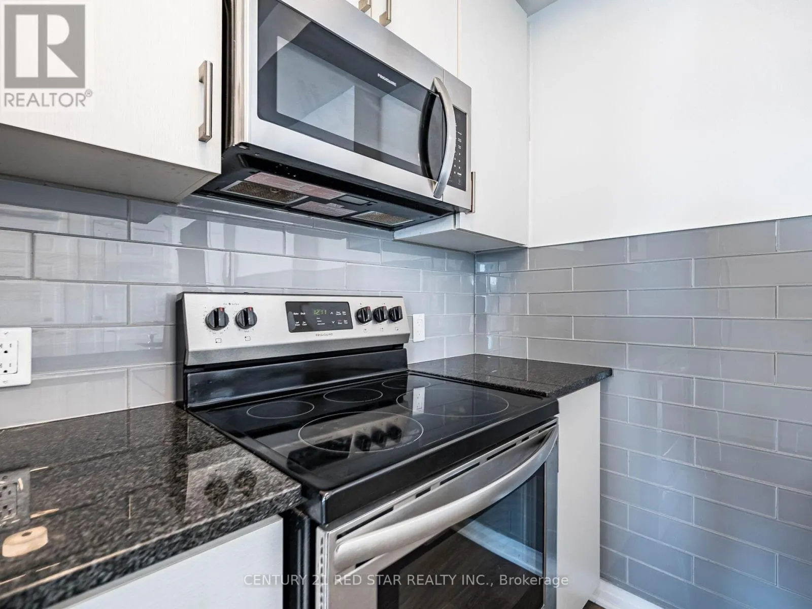 417 - 58 ADAM SELLERS STREET