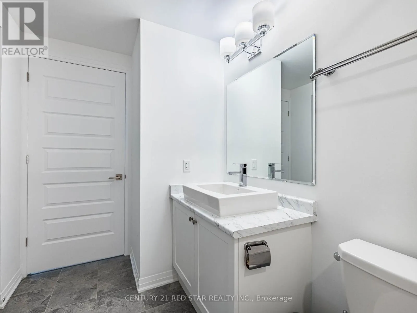 417 - 58 ADAM SELLERS STREET