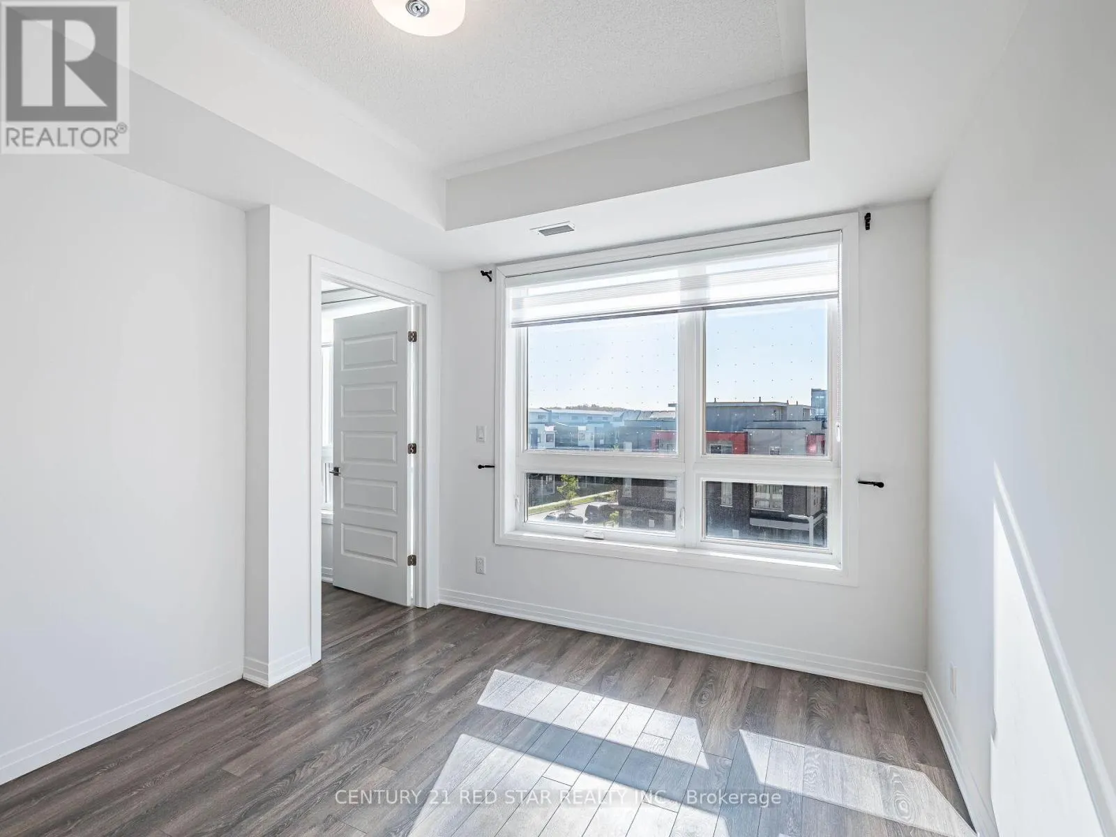 417 - 58 ADAM SELLERS STREET