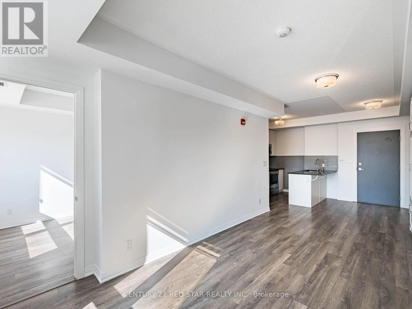 417 - 58 ADAM SELLERS STREET
