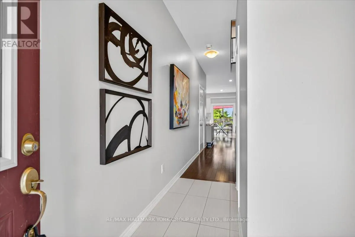 1192 PEELAR CRESCENT