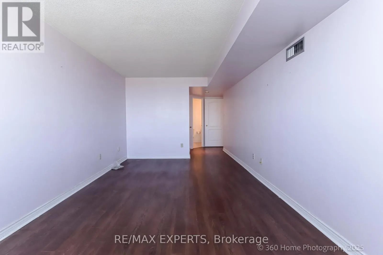 1603 - 7 TOWNSGATE DRIVE