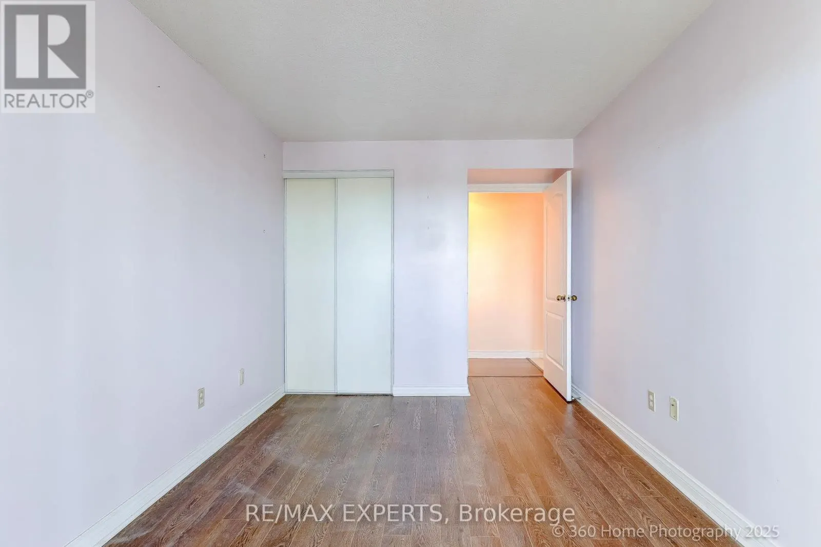 1603 - 7 TOWNSGATE DRIVE