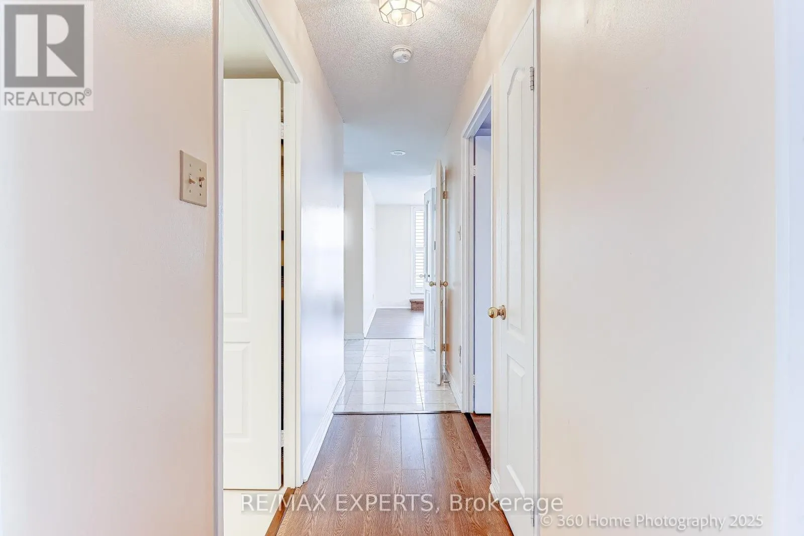 1603 - 7 TOWNSGATE DRIVE