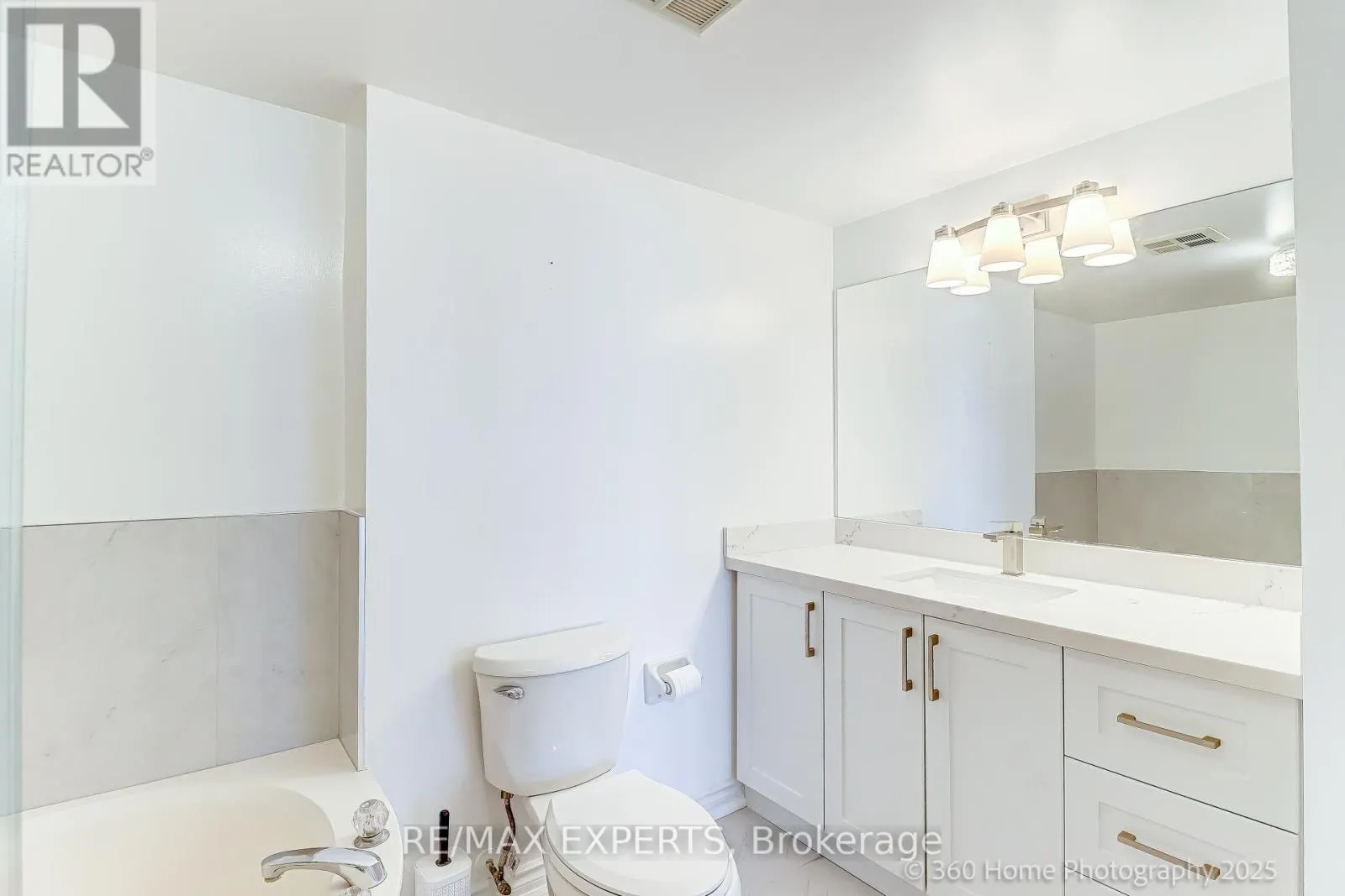 1603 - 7 TOWNSGATE DRIVE