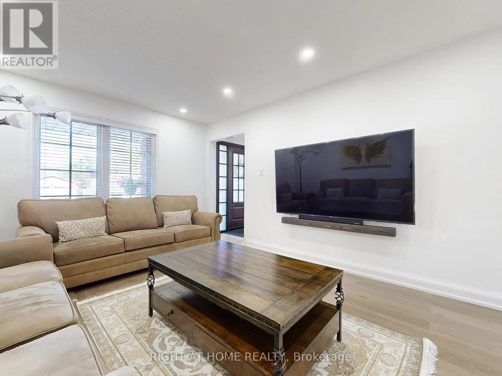 828 LESLIE VALLEY DRIVE