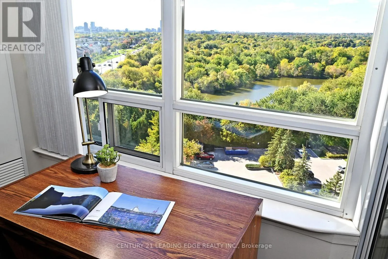 1212 - 610 BULLOCK DRIVE