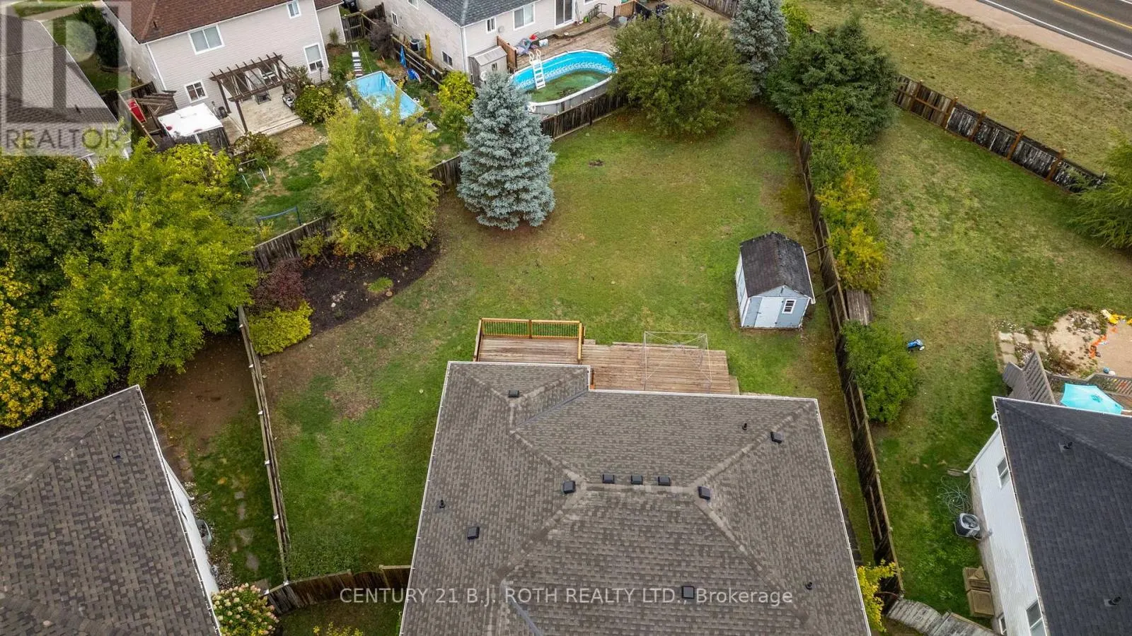 14 STONEMOUNT CRESCENT