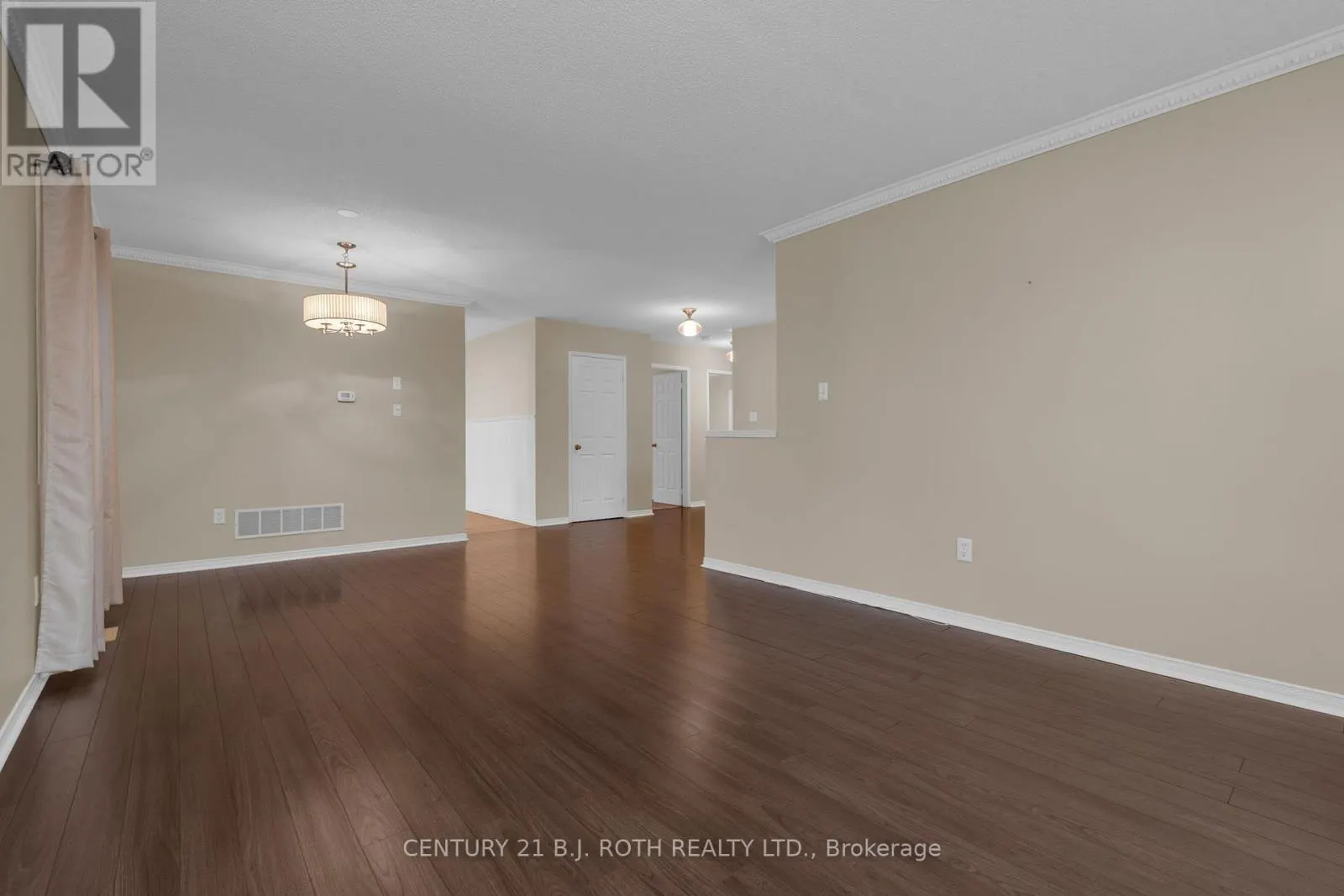 14 STONEMOUNT CRESCENT
