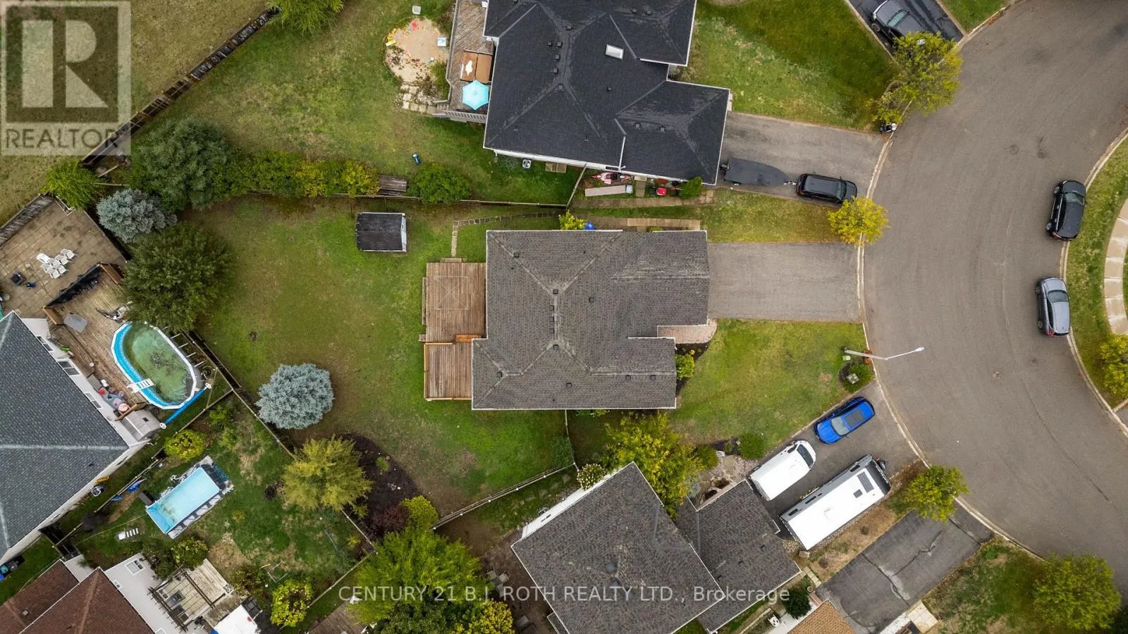 14 STONEMOUNT CRESCENT