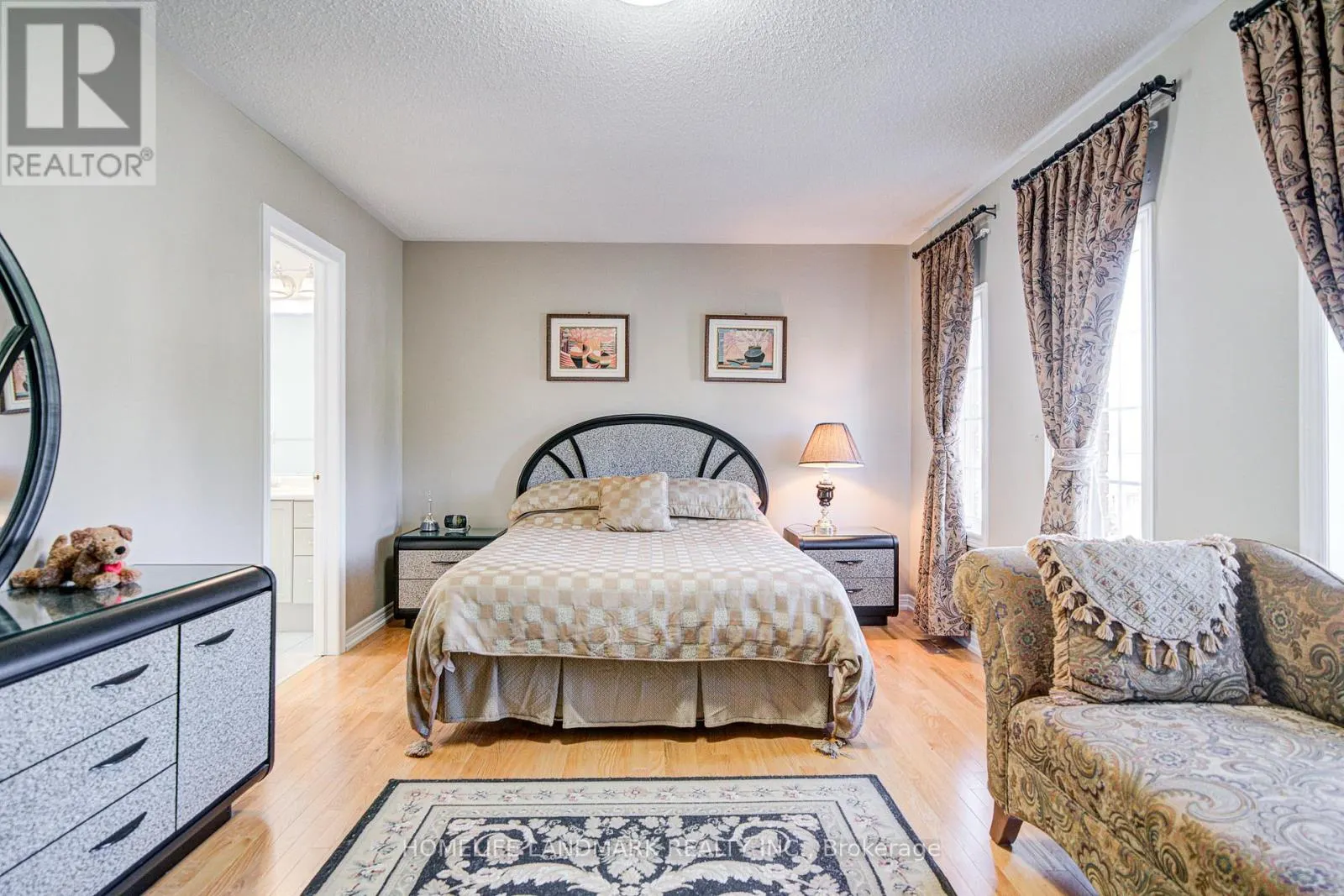 189 SILVER LINDEN DRIVE