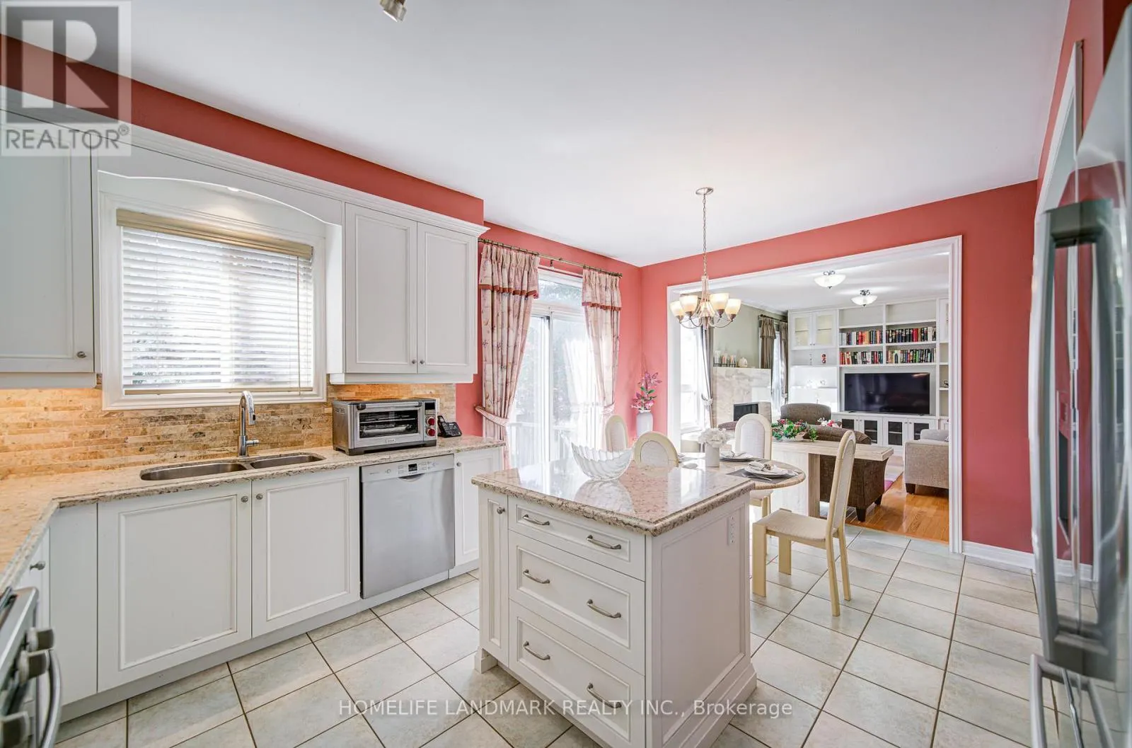 189 SILVER LINDEN DRIVE