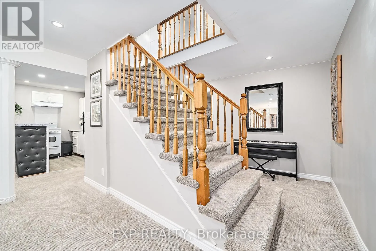 9 HILDA AVENUE