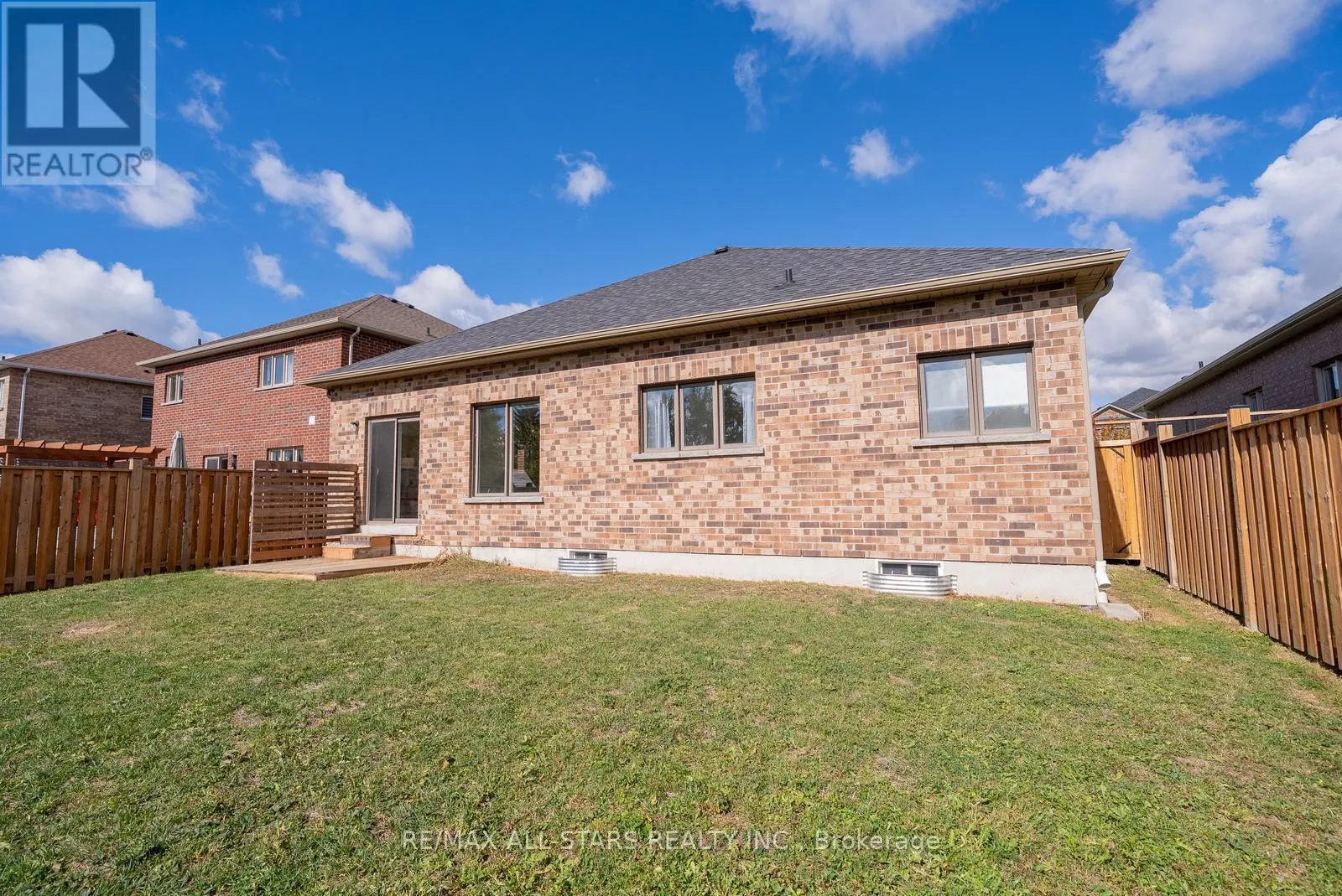 15 POLLOCK AVENUE