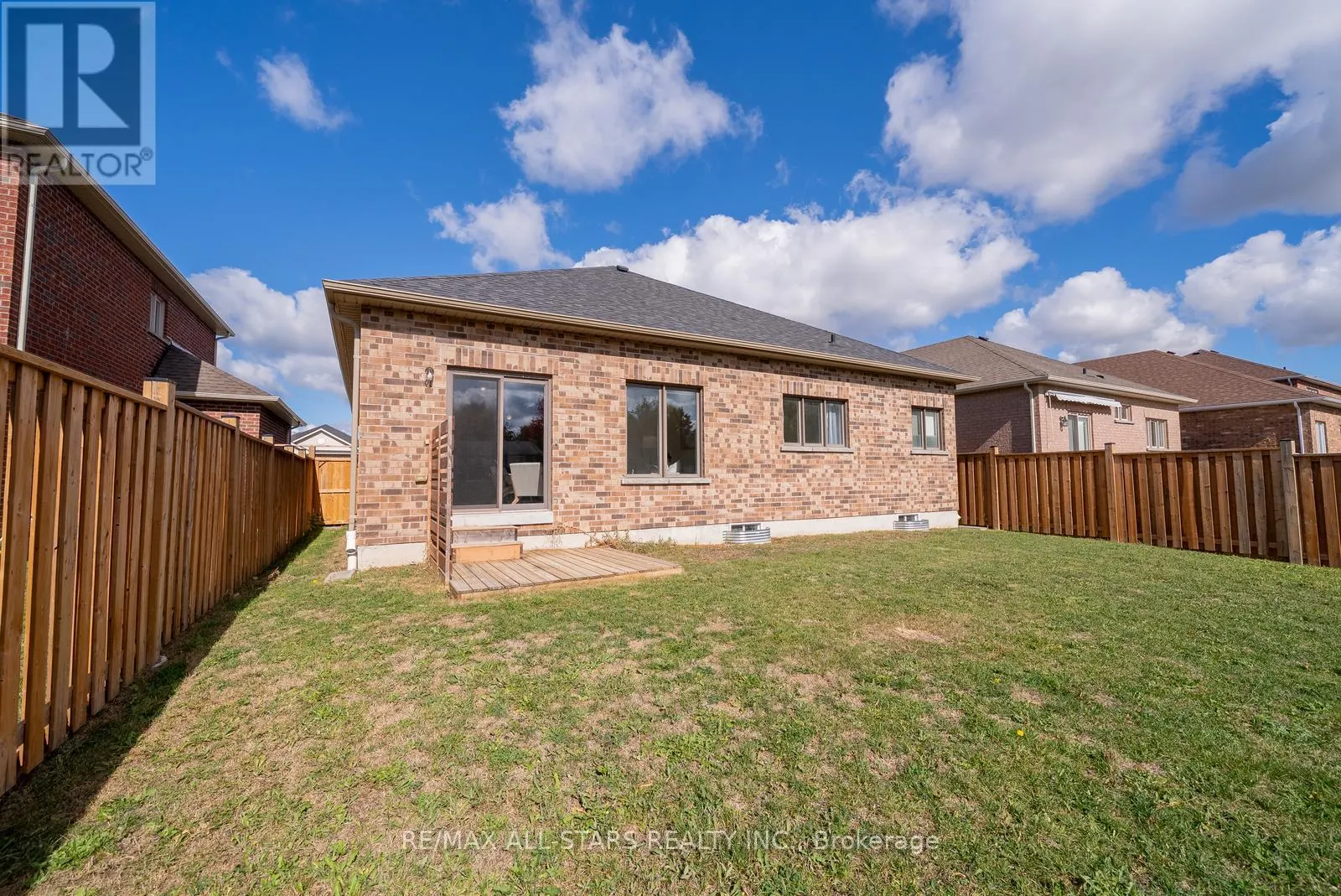 15 POLLOCK AVENUE