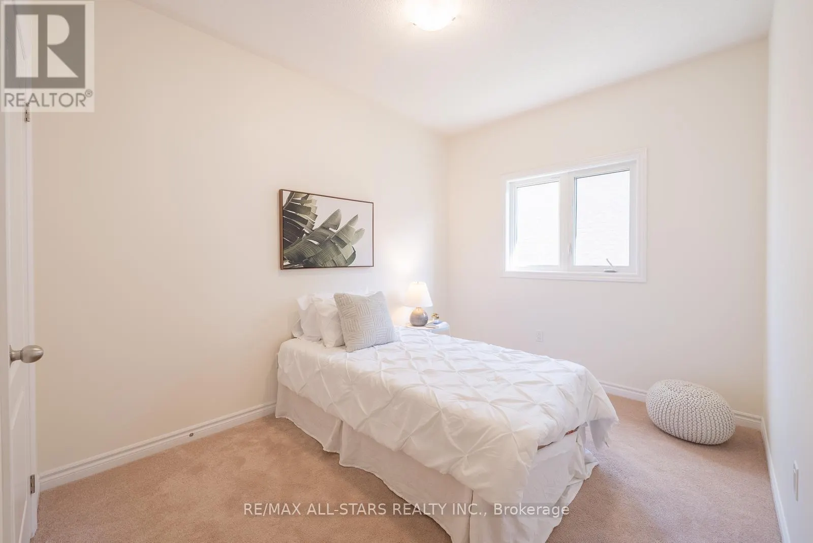 15 POLLOCK AVENUE