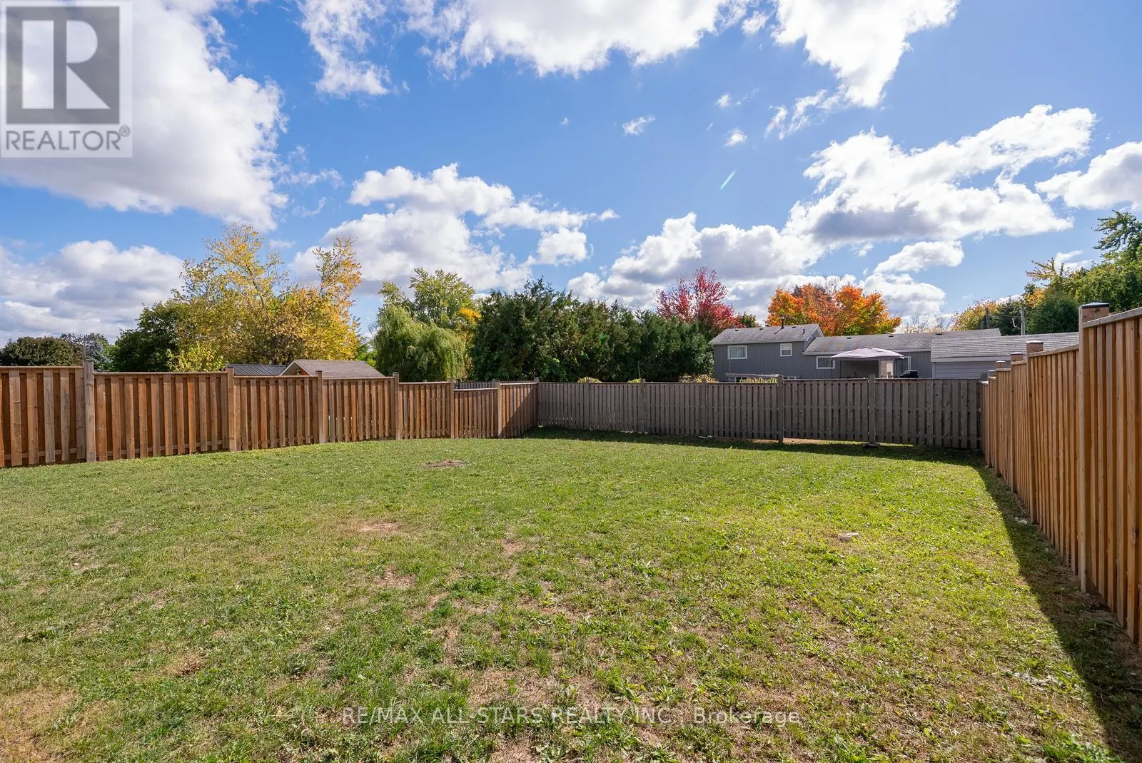 15 POLLOCK AVENUE