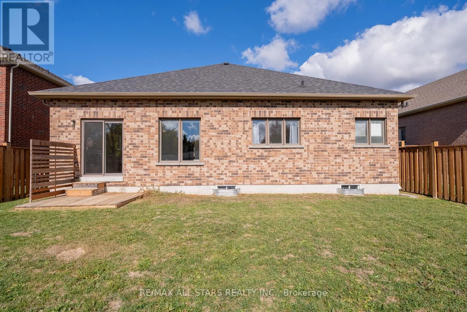 15 POLLOCK AVENUE