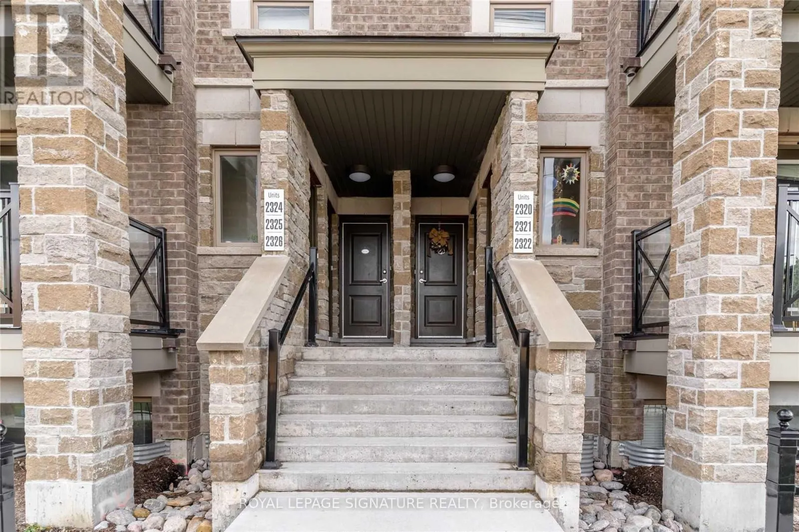2324 - 20 WESTMEATH LANE