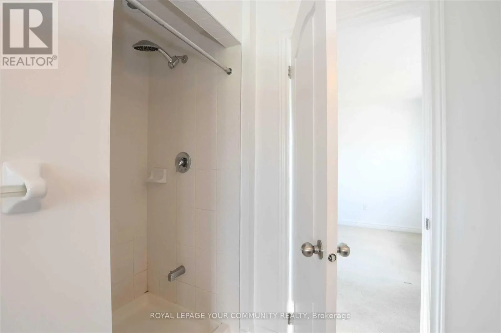 38 GREEN DARNER TRAIL