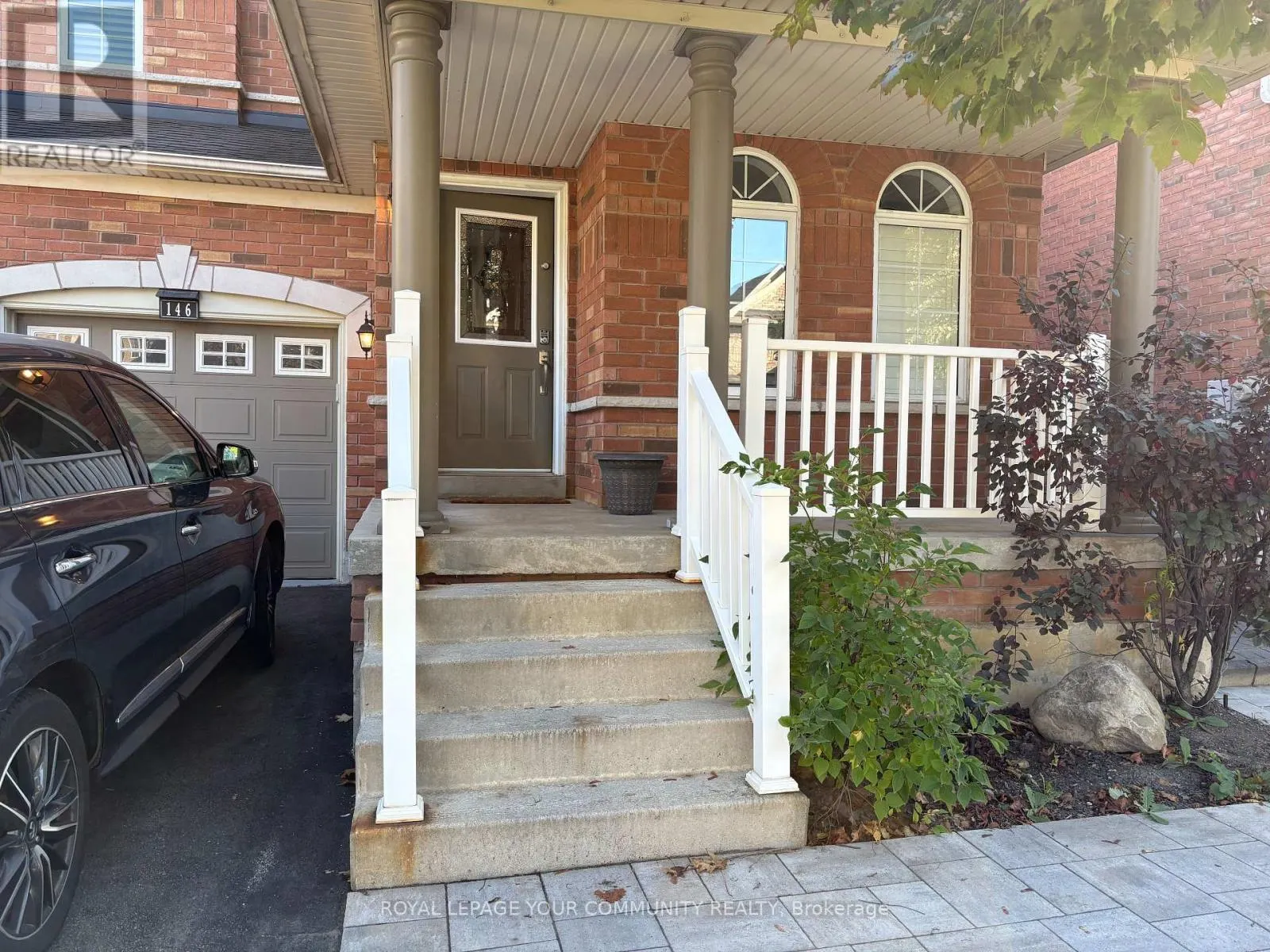 146 HOLLYWOOD HILL CIRCLE