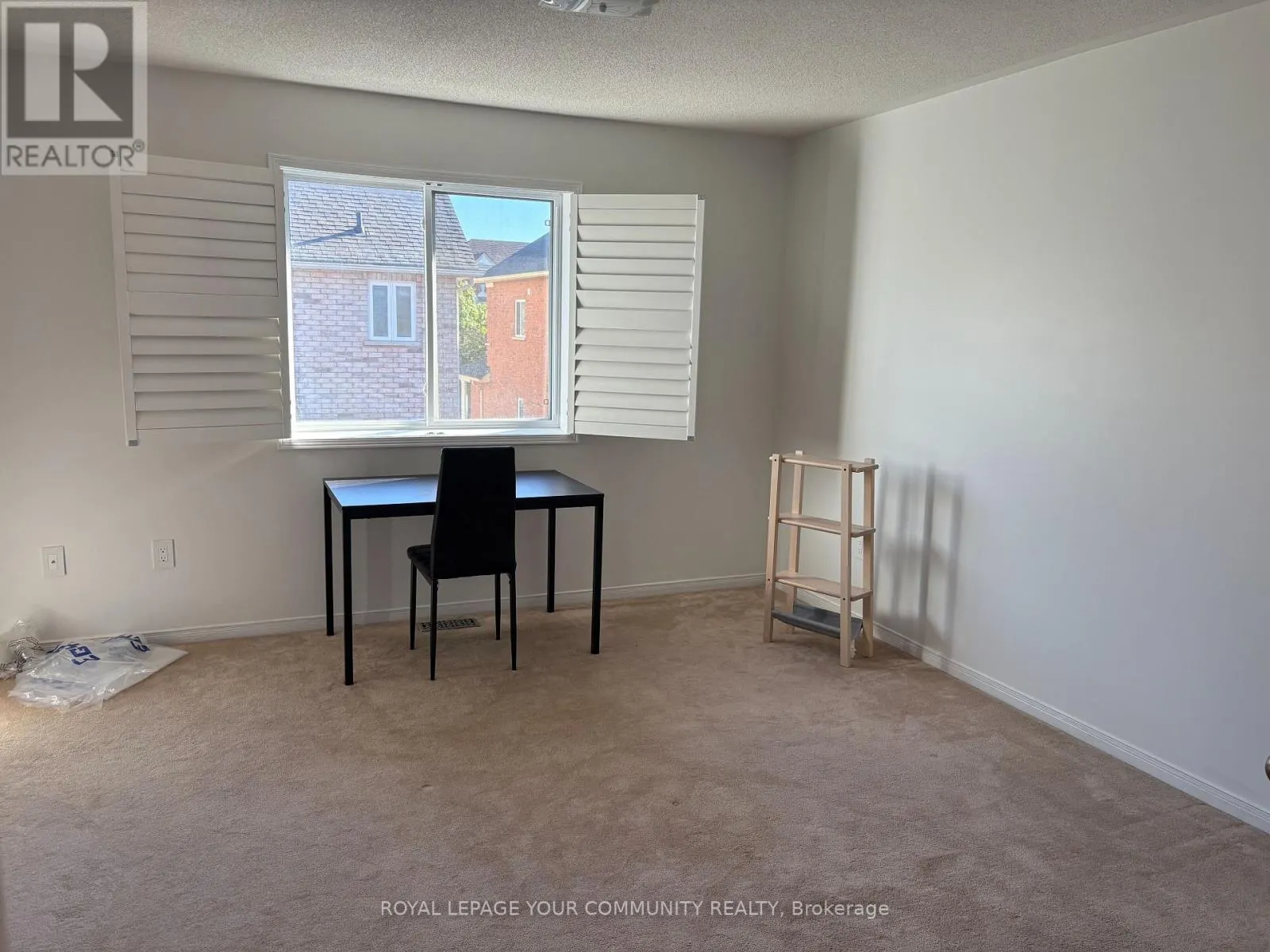 146 HOLLYWOOD HILL CIRCLE