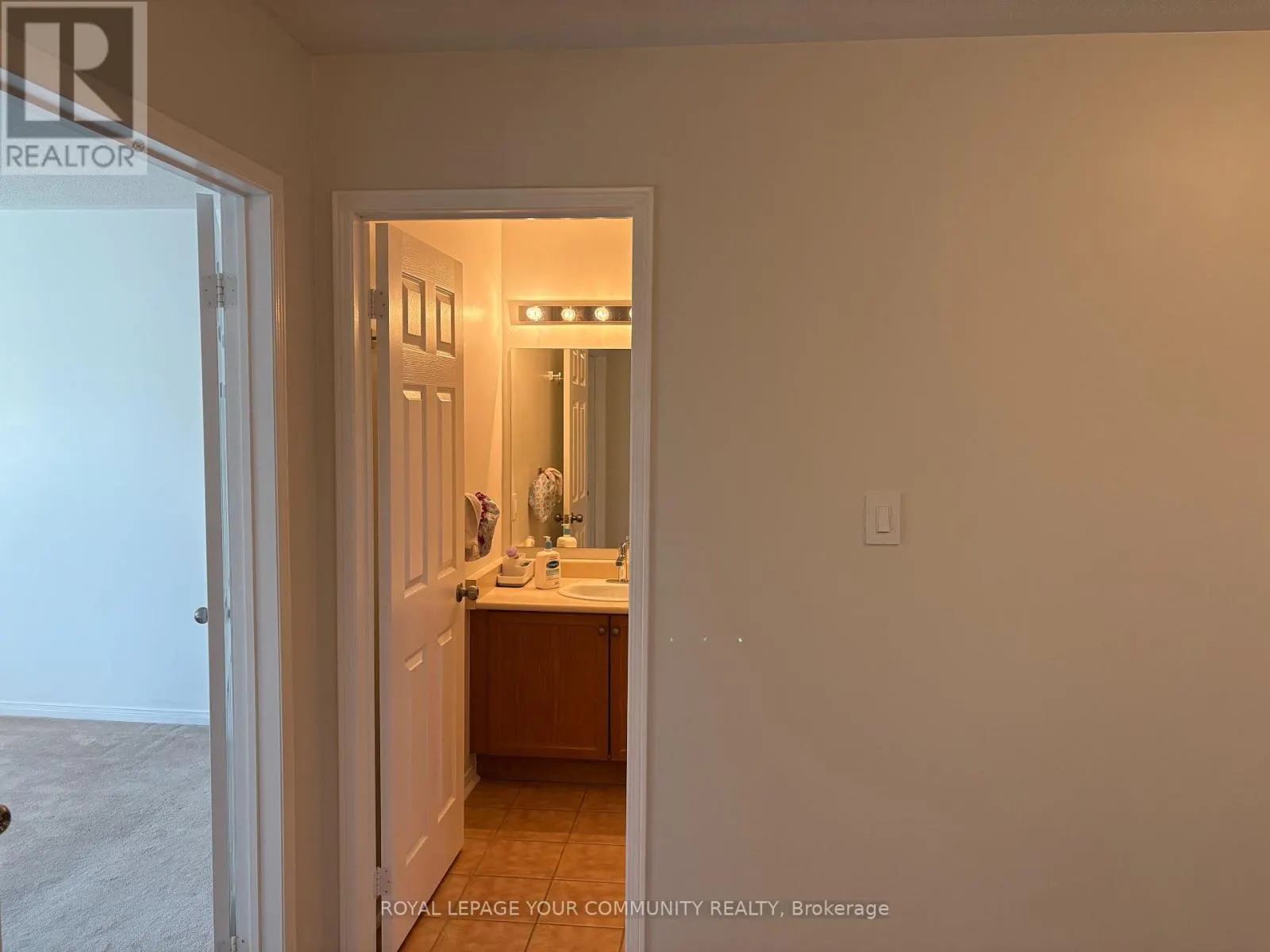 146 HOLLYWOOD HILL CIRCLE