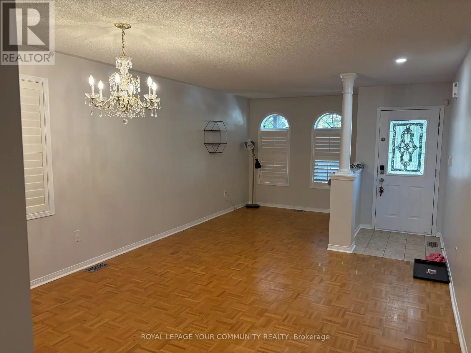 146 HOLLYWOOD HILL CIRCLE