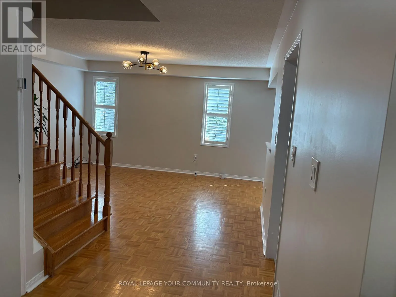 146 HOLLYWOOD HILL CIRCLE