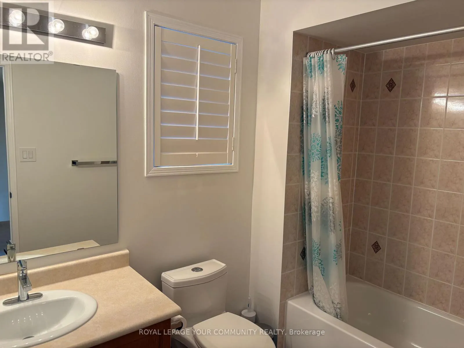 146 HOLLYWOOD HILL CIRCLE