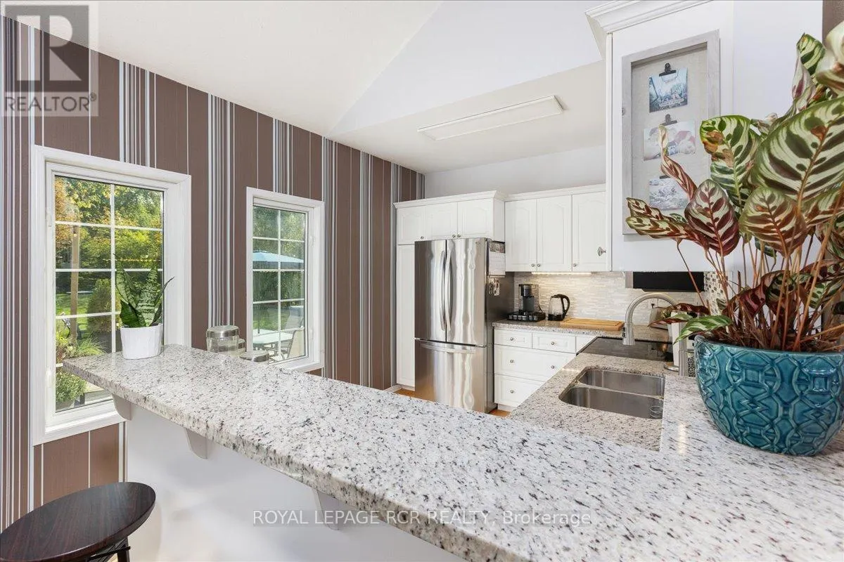 1903 METRO ROAD N