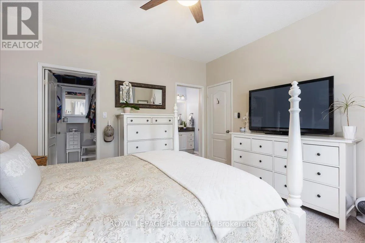 1903 METRO ROAD N