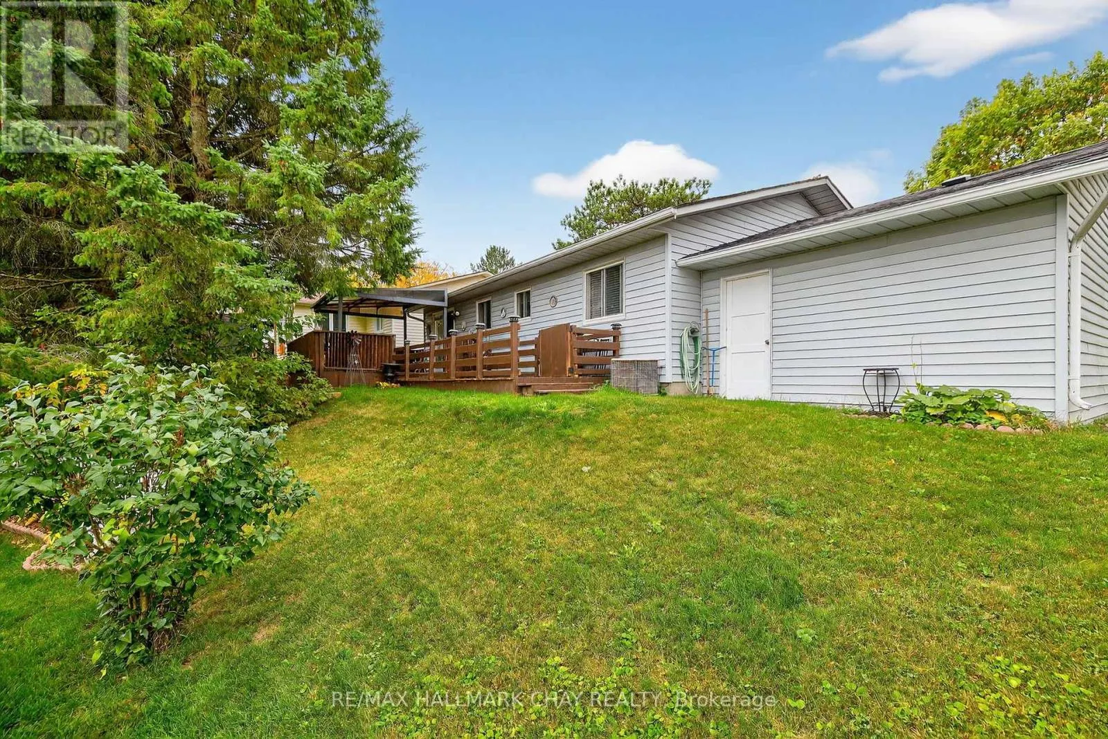 72 TECUMSETH PINES DRIVE