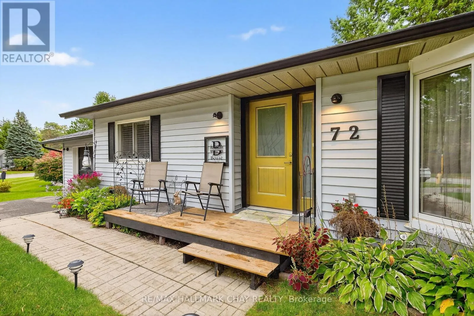 72 TECUMSETH PINES DRIVE