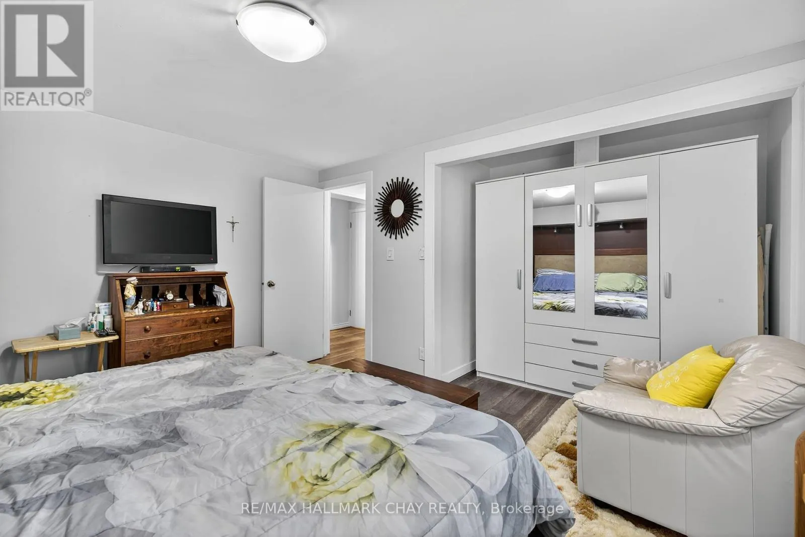 72 TECUMSETH PINES DRIVE