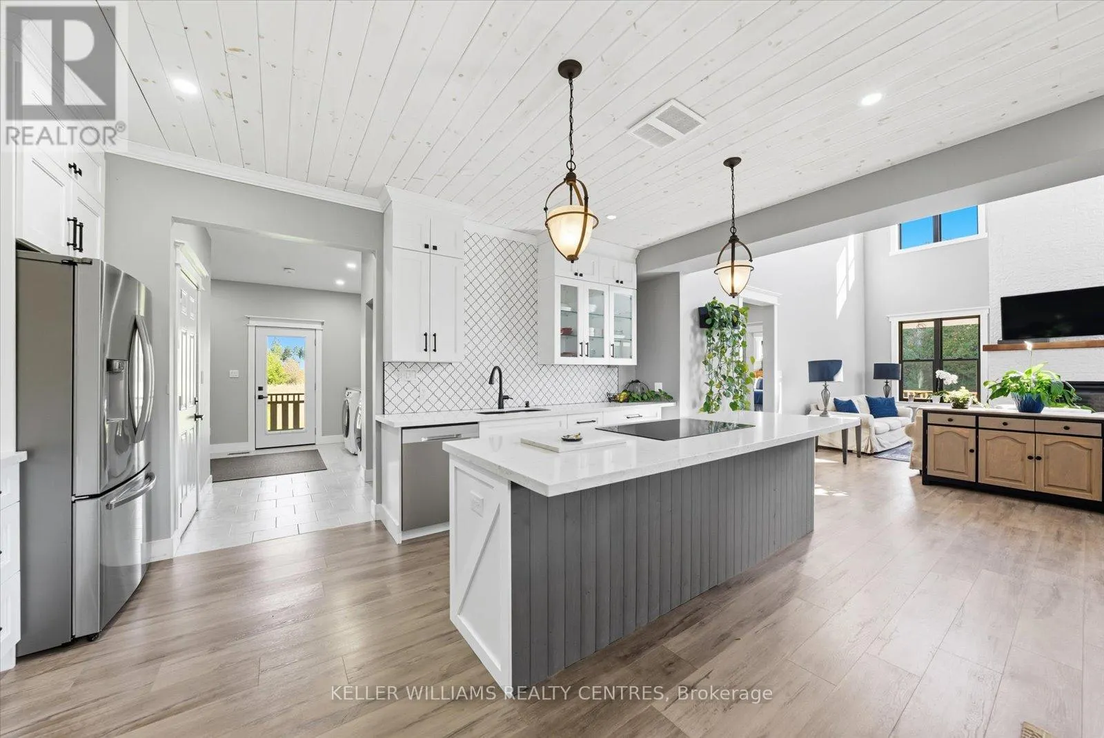 11601 CONCESSION 3 ROAD