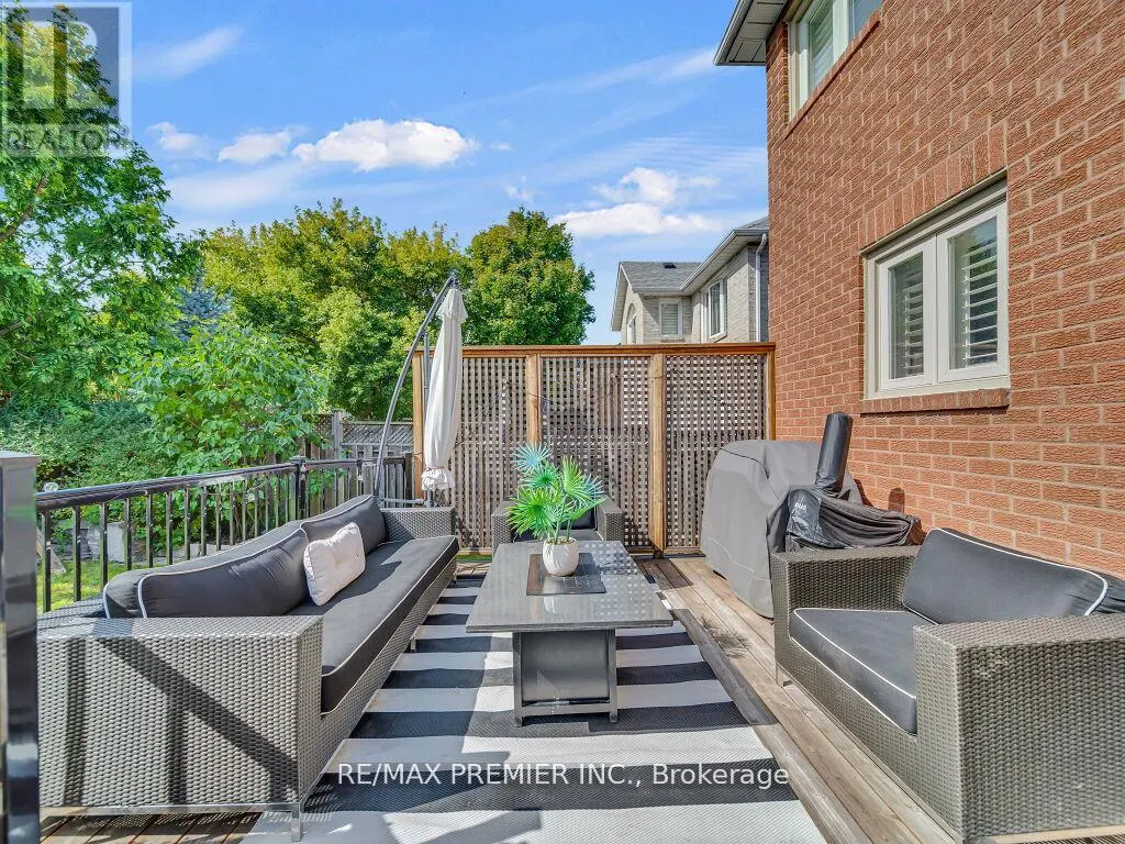 606 BROOKER RIDGE