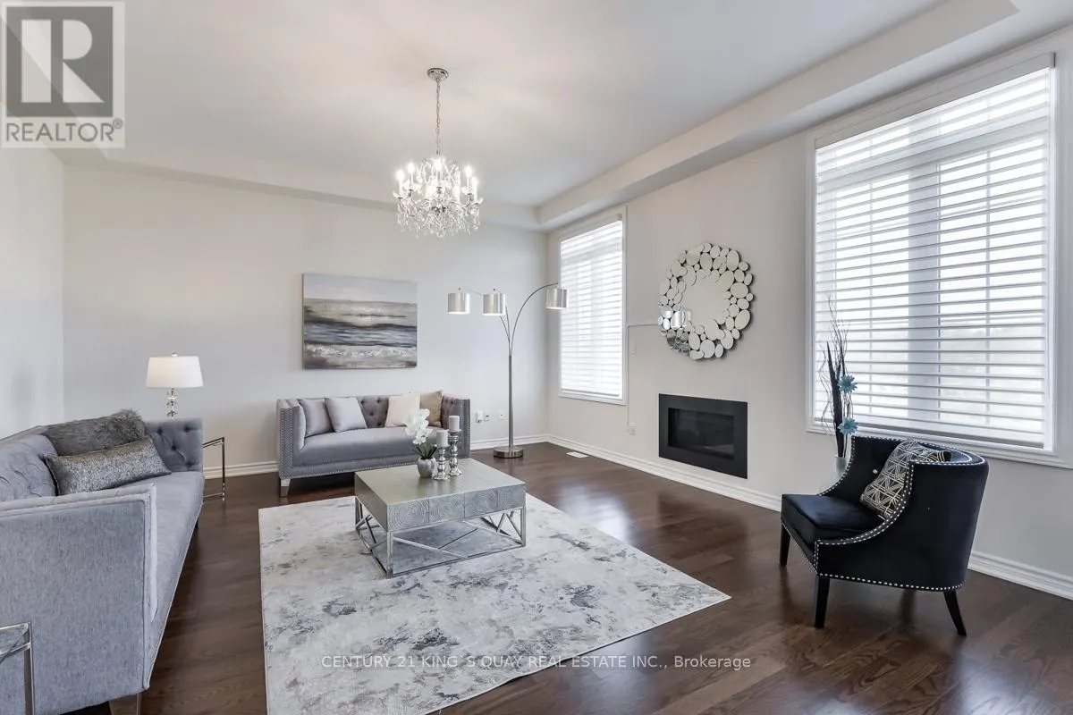 72 JOSEPH HARTMAN CRESCENT