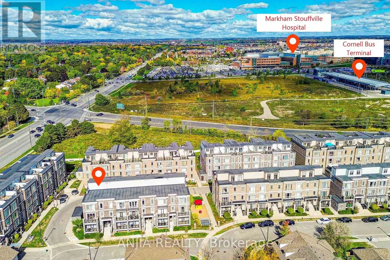 1205 - 11 DUNSHEATH WAY