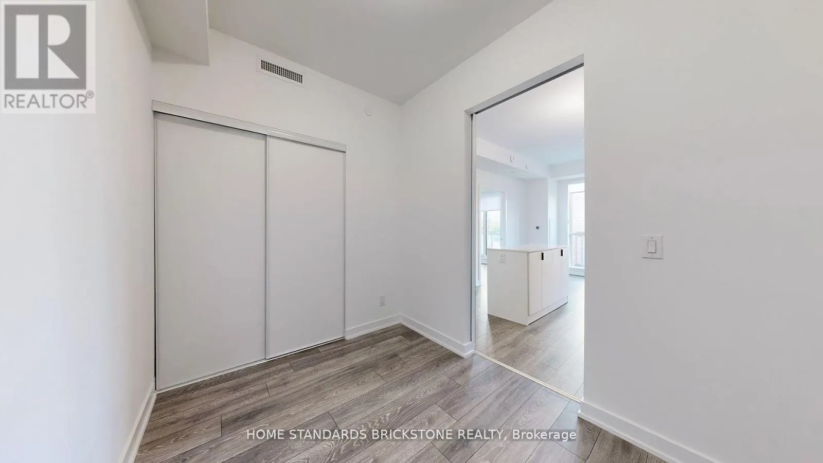 321 - 8888 YONGE STREET
