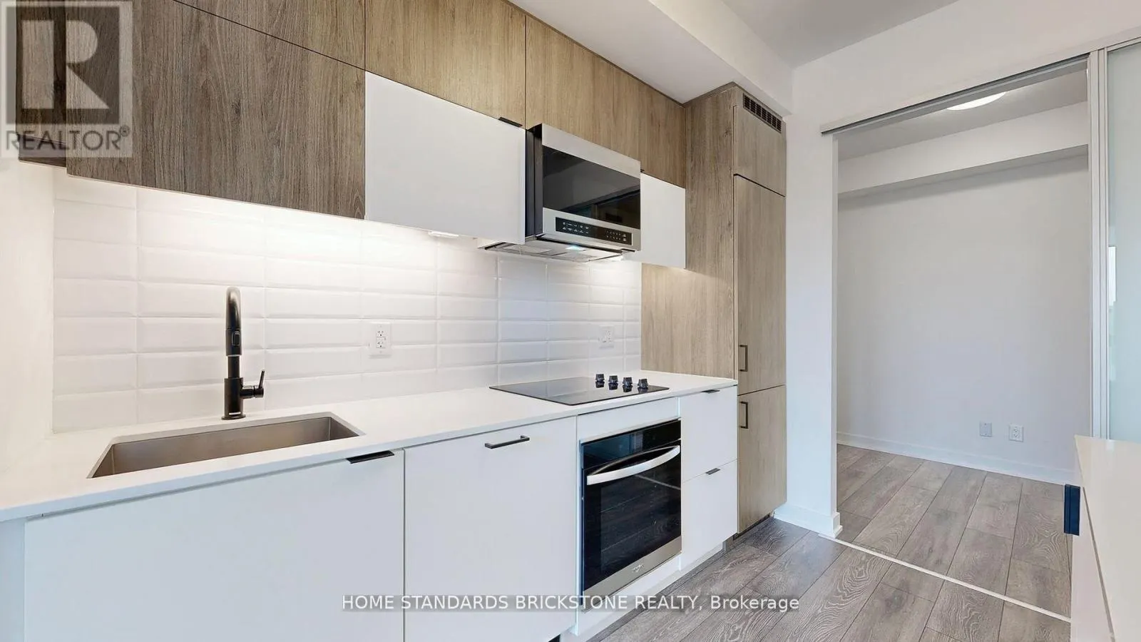 321 - 8888 YONGE STREET