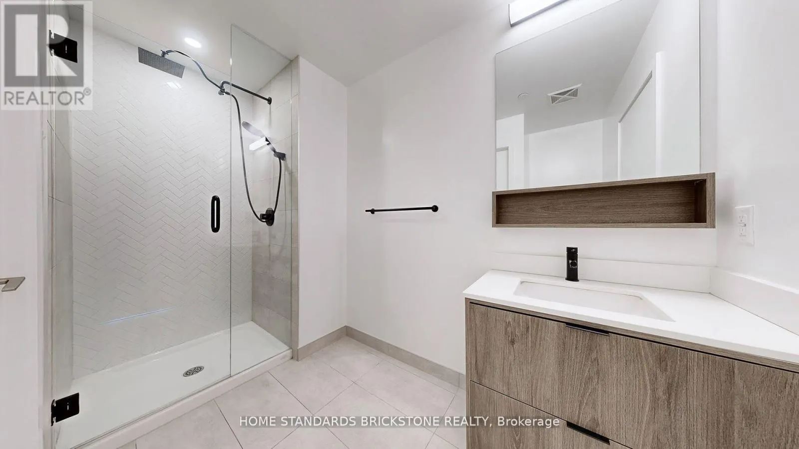321 - 8888 YONGE STREET
