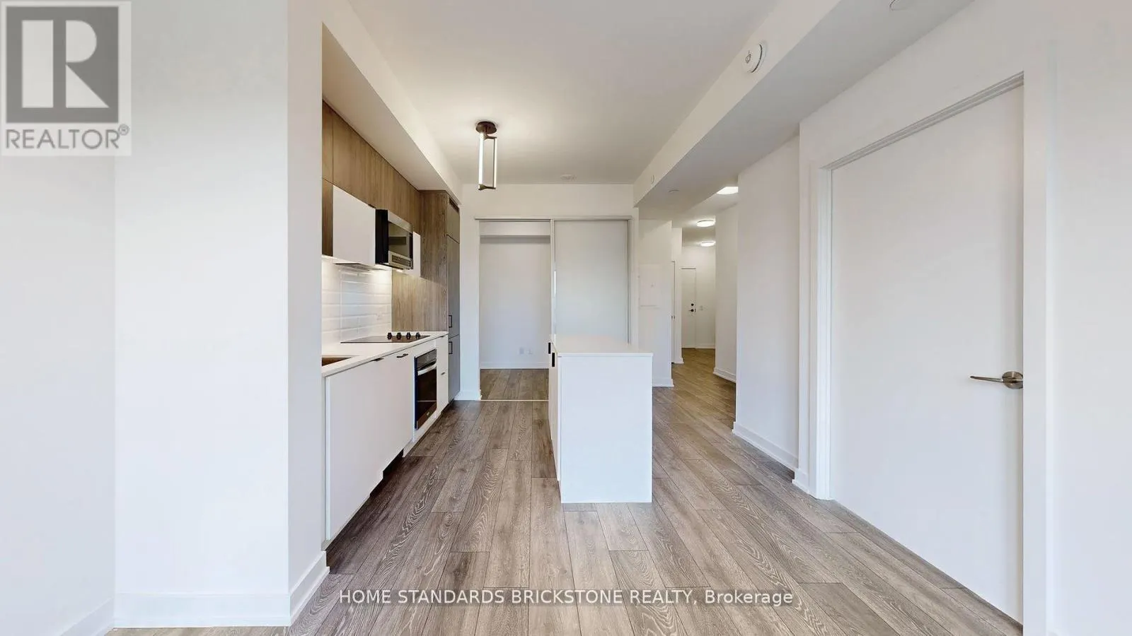 321 - 8888 YONGE STREET