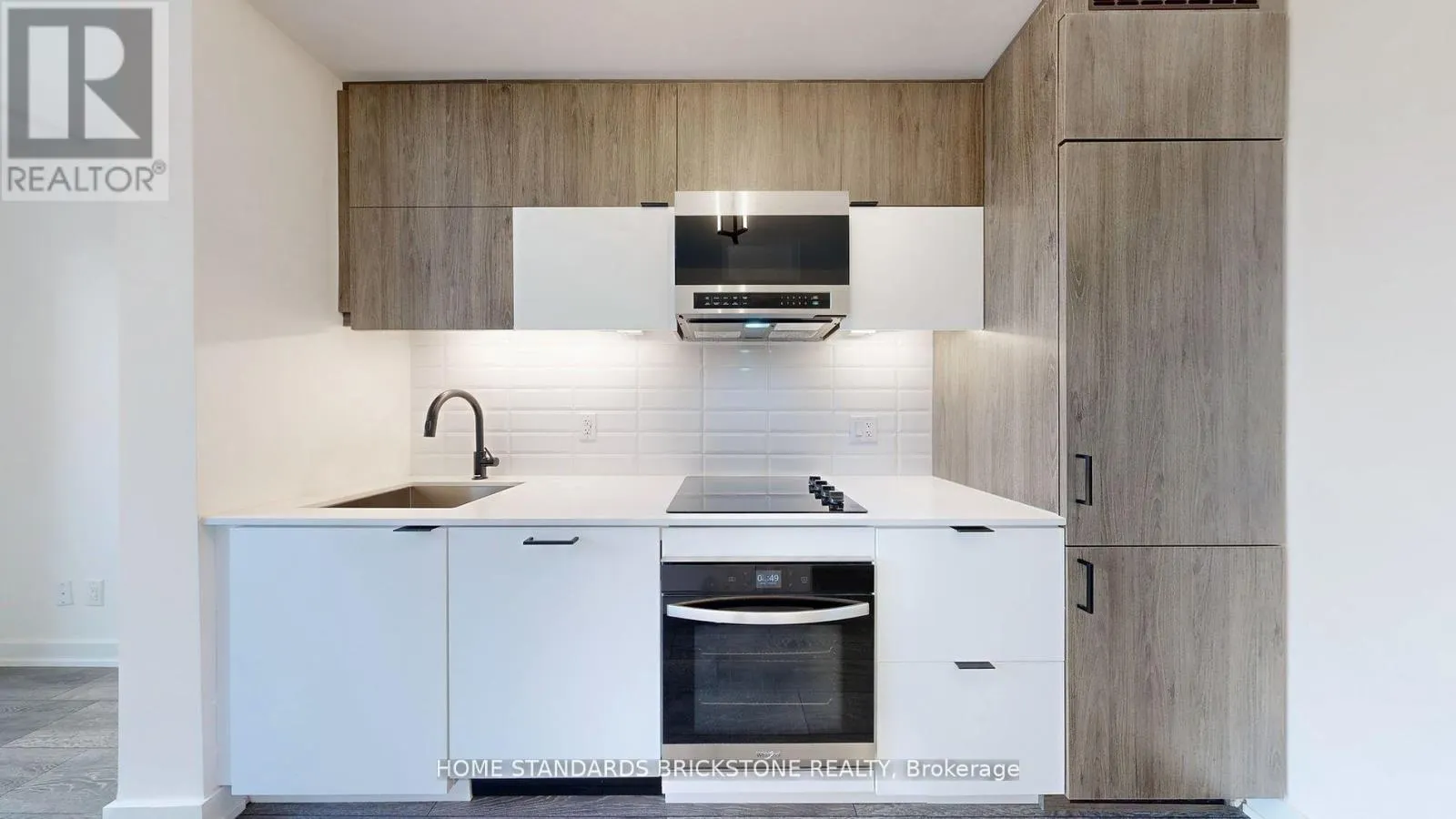 321 - 8888 YONGE STREET