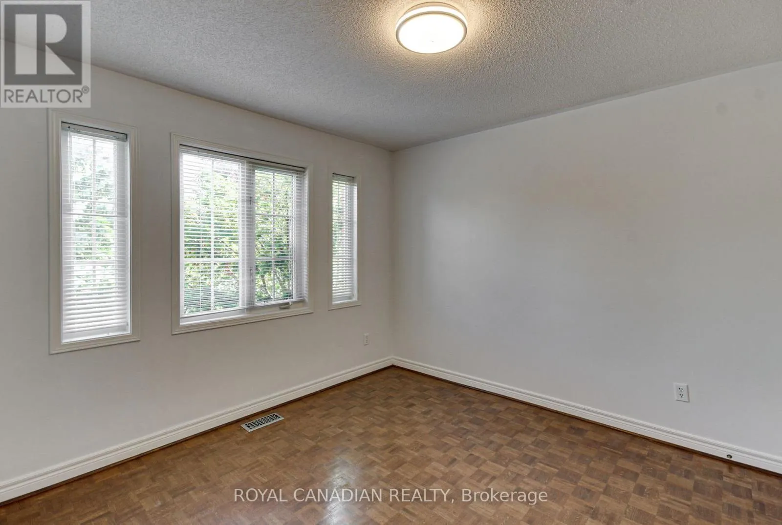 175 RHODES CIRCLE