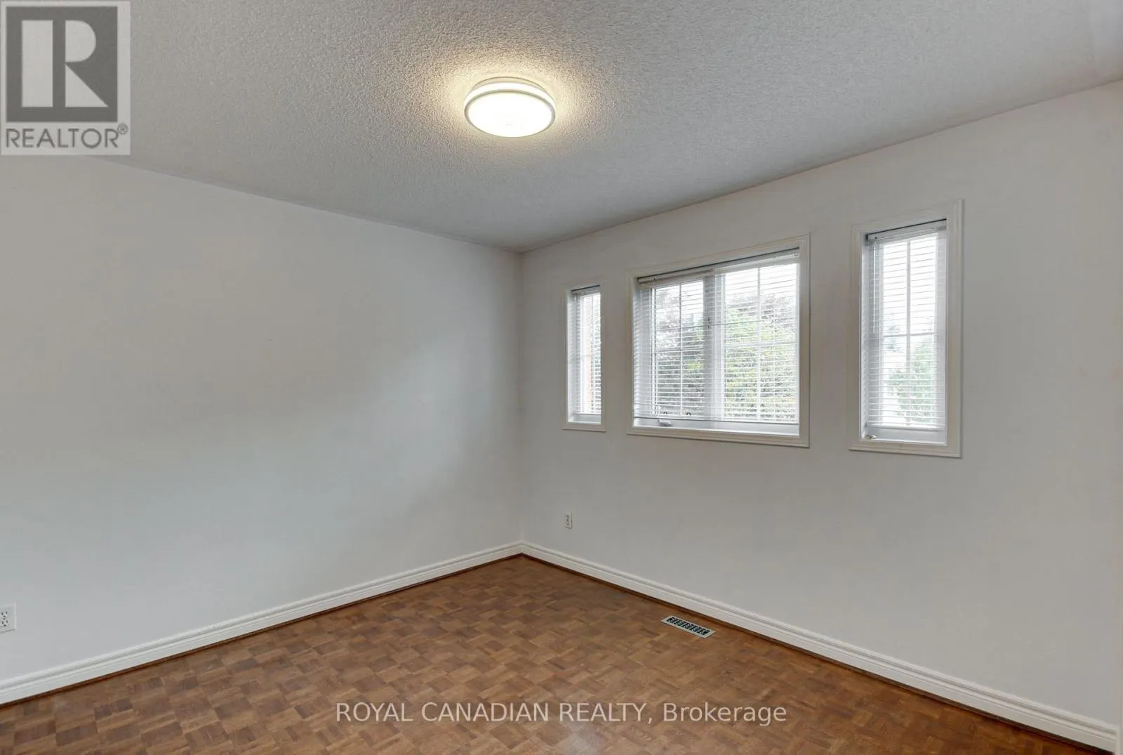 175 RHODES CIRCLE